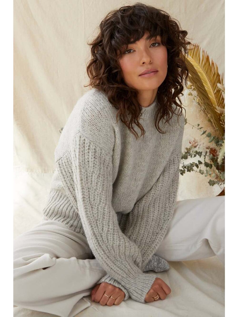 AMO Ada Rib Crew Neck Knit Pullover Sweater Snow Gray L